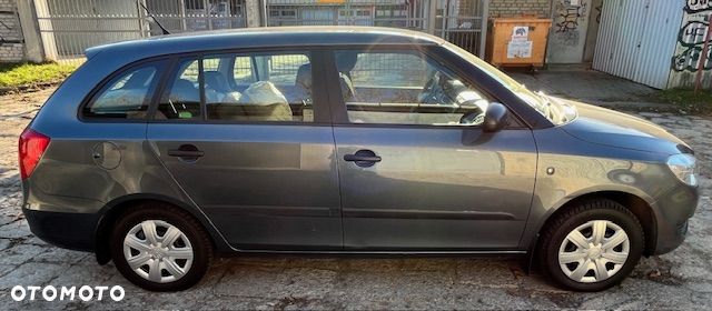 Skoda Fabia 1.4 16V Active Plus - 3