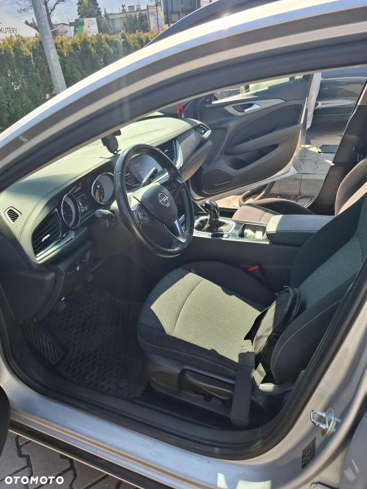 Opel Insignia 1.5 T Innovation S&S Eco - 9