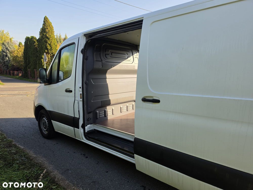 Mercedes-Benz SPRINTER 316 - 8