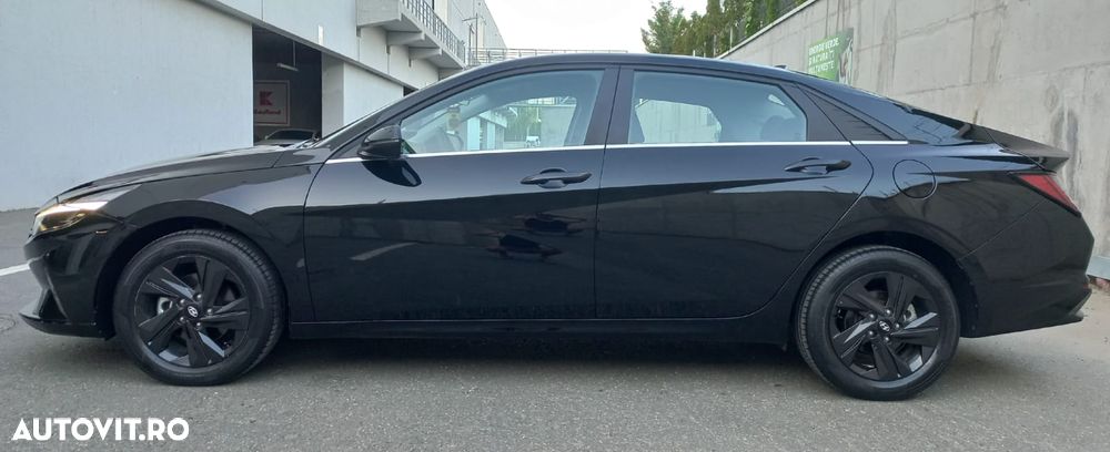 Hyundai Elantra 1.6 l 123 CP CVT Highway - 9
