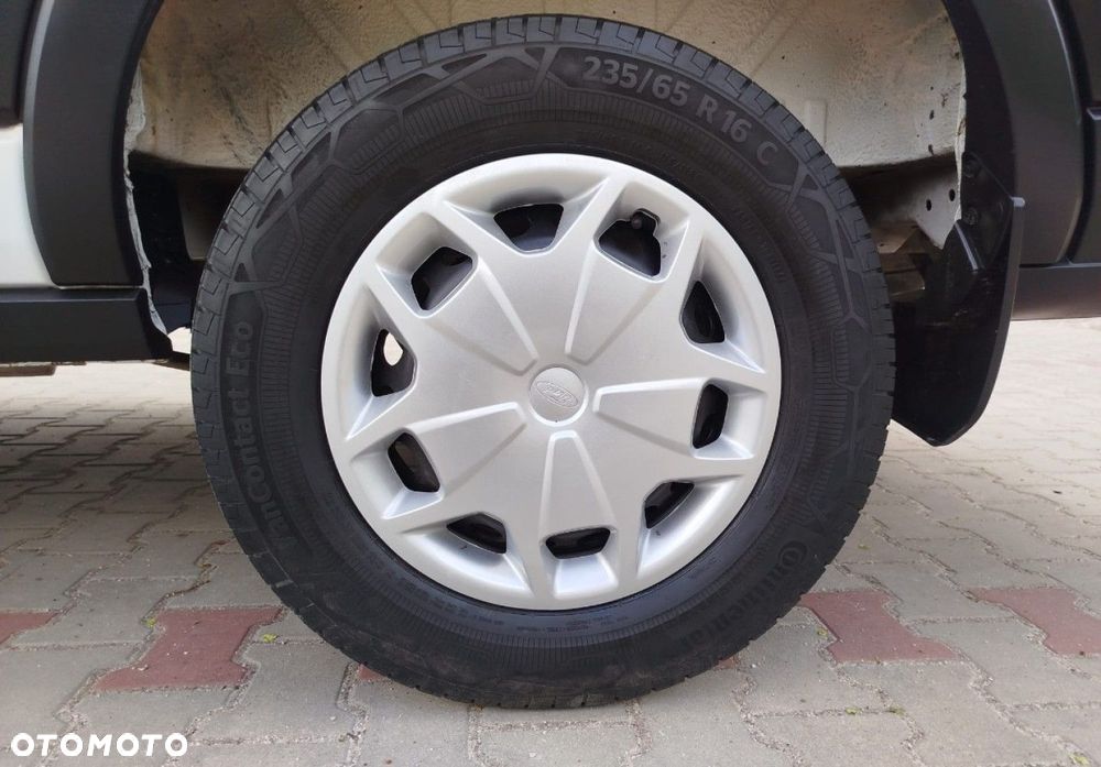 Ford Transit - 30