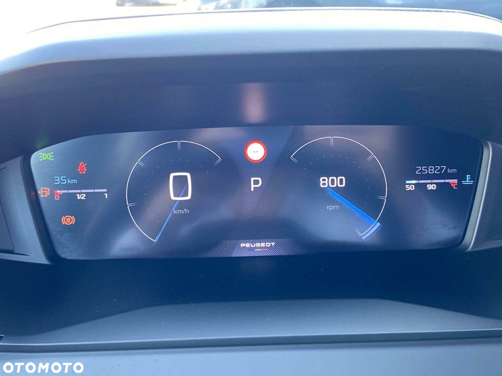 Peugeot 2008 PureTech 130 Allure S&S EAT8 - 22