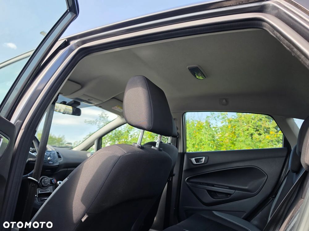 Ford Fiesta - 11