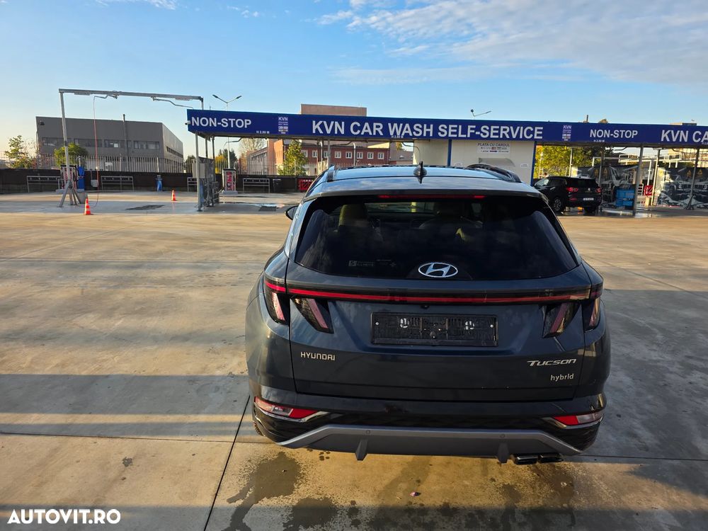Hyundai Tucson - 11