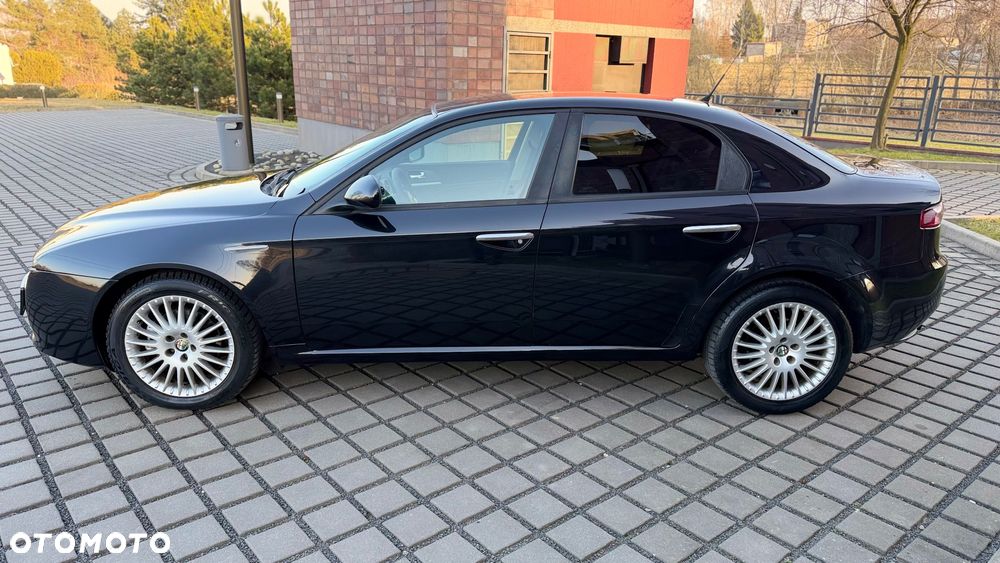 Alfa Romeo 159 1.9 JTDM 8V DPF Distinctive - 35