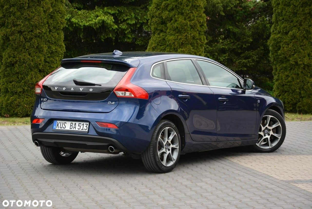 Volvo V40 D4 Ocean Race - 14
