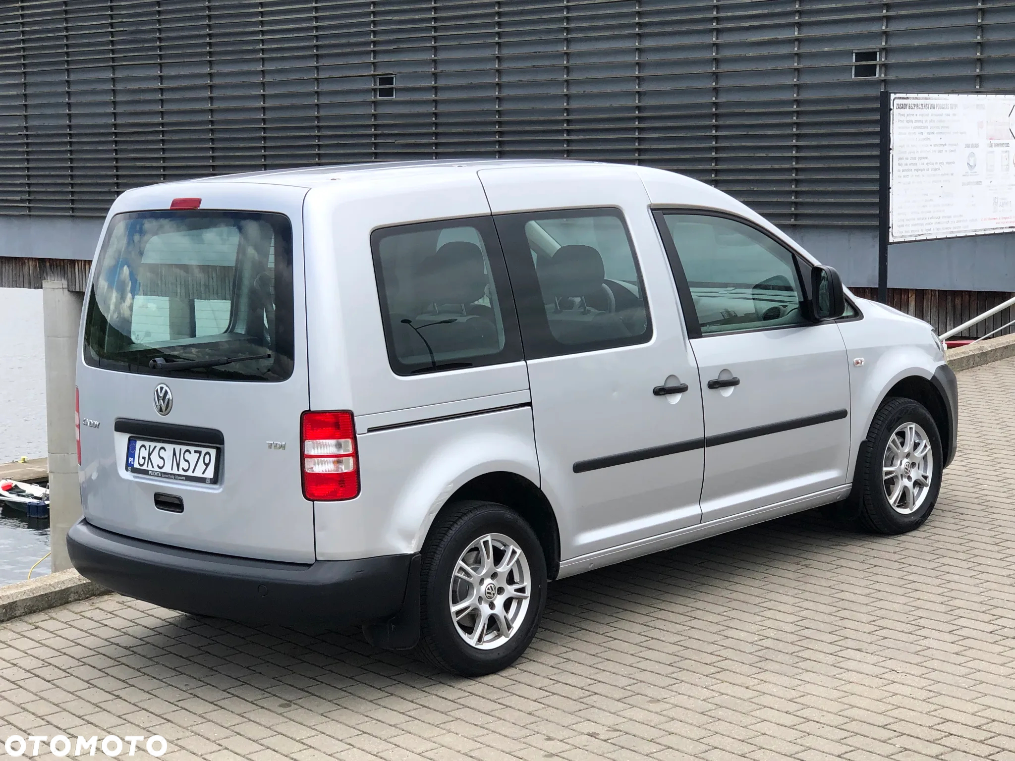 Volkswagen Caddy - 25