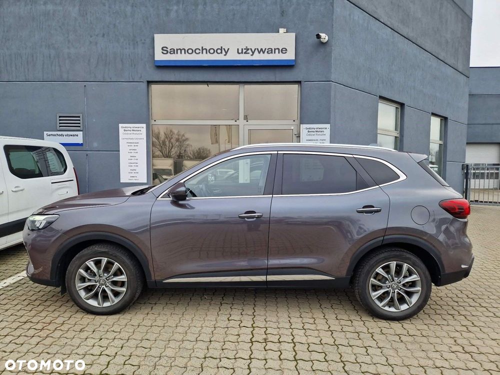 MG HS 1.5 T-GDI Excite DCT - 9