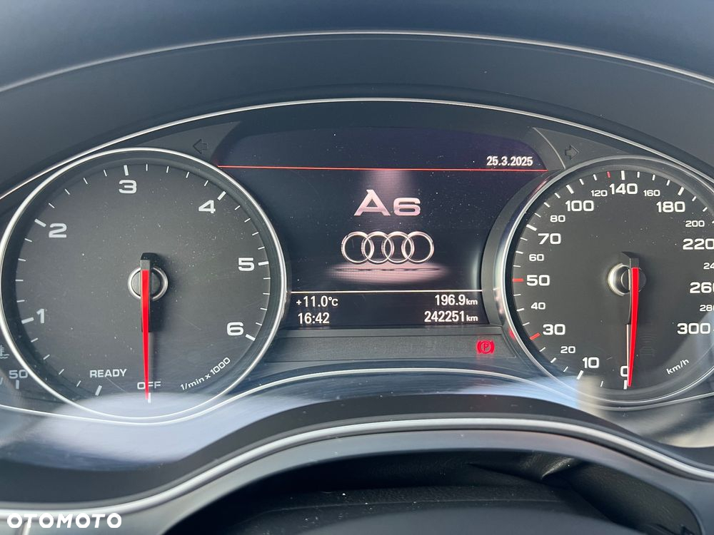 Audi A6 Avant 2.0 TDI Ultra DPF S tronic - 13