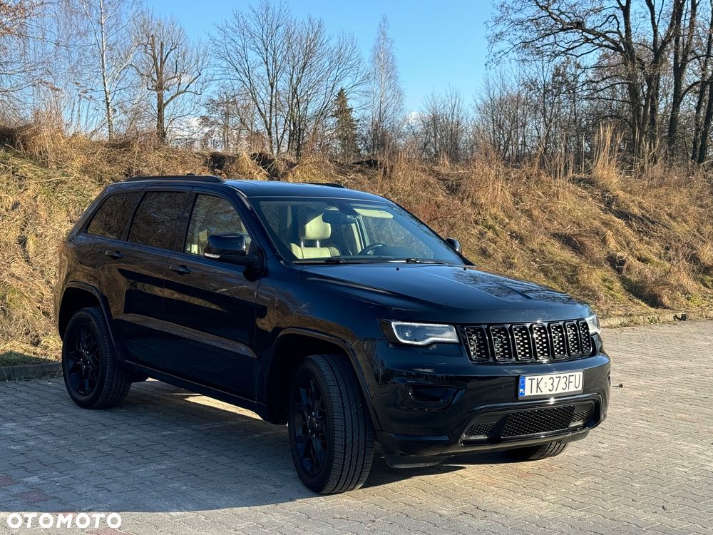 Jeep Grand Cherokee - 10