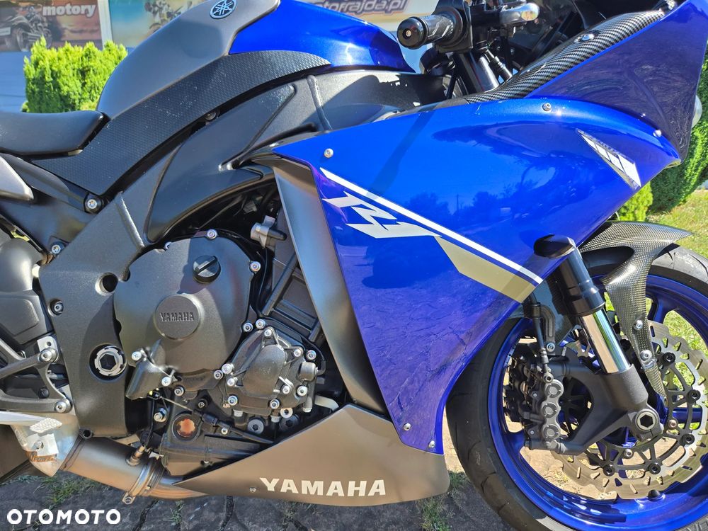 Yamaha YZF - 20