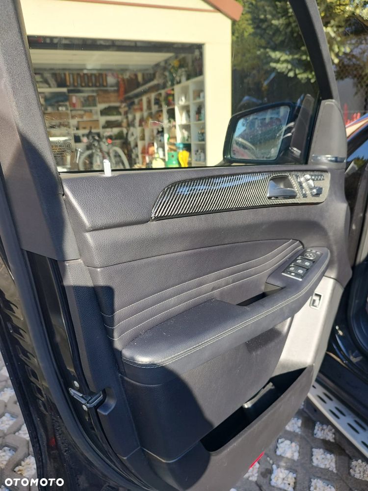 Mercedes-Benz GLE 350 d 4-Matic - 4