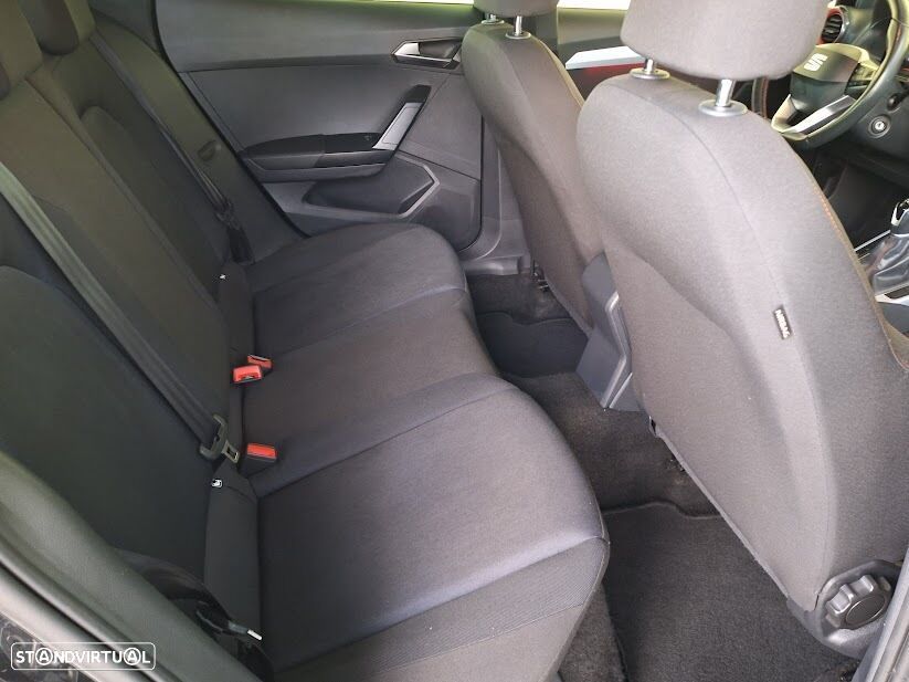 SEAT Arona 1.0 TSI FR - 11