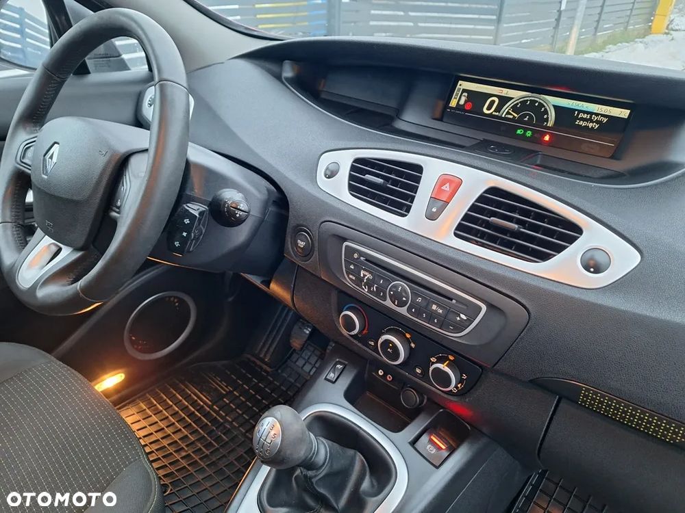 Renault Scenic 1.6 16V Tech Run - 23