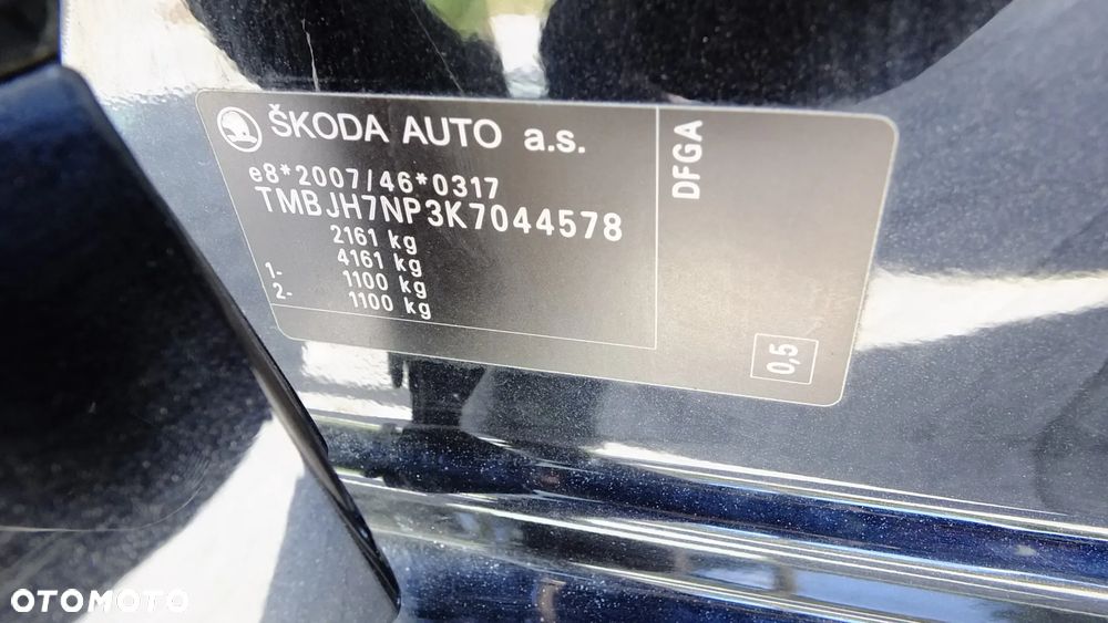 Skoda Superb 2.0 TDI Ambition - 29