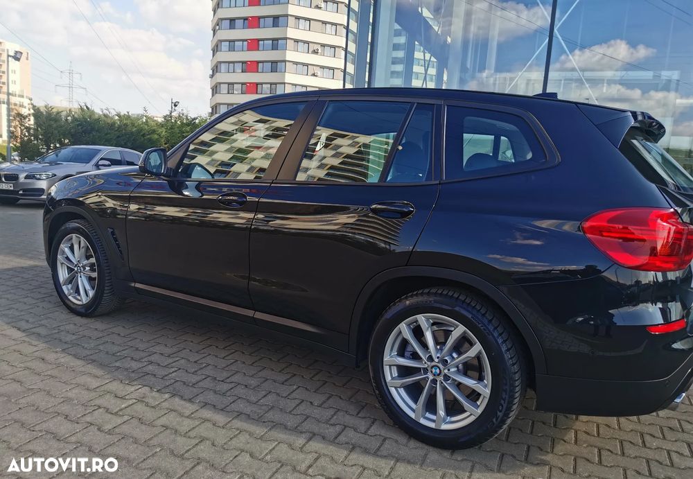 BMW X3 xDrive20d Aut. Advantage - 3