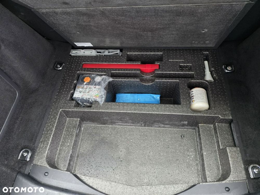 Land Rover Range Rover Evoque - 8