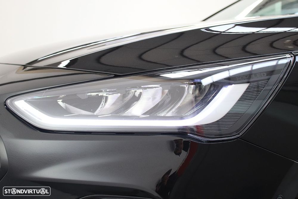 Ford Focus 1.0 EcoBoost MHEV ST-Line X - 6