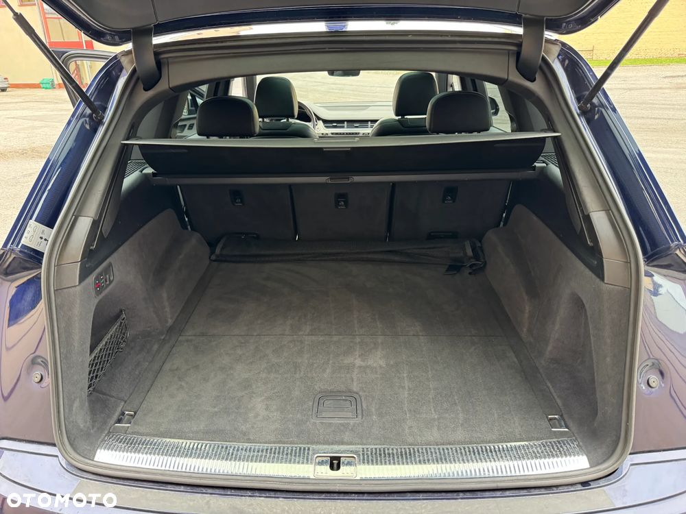 Audi SQ7 4.0 TDI Quattro Tiptr - 23
