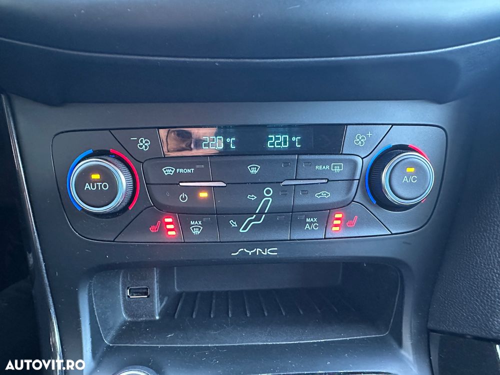 Ford Focus 1.5 TDCi Titanium - 29