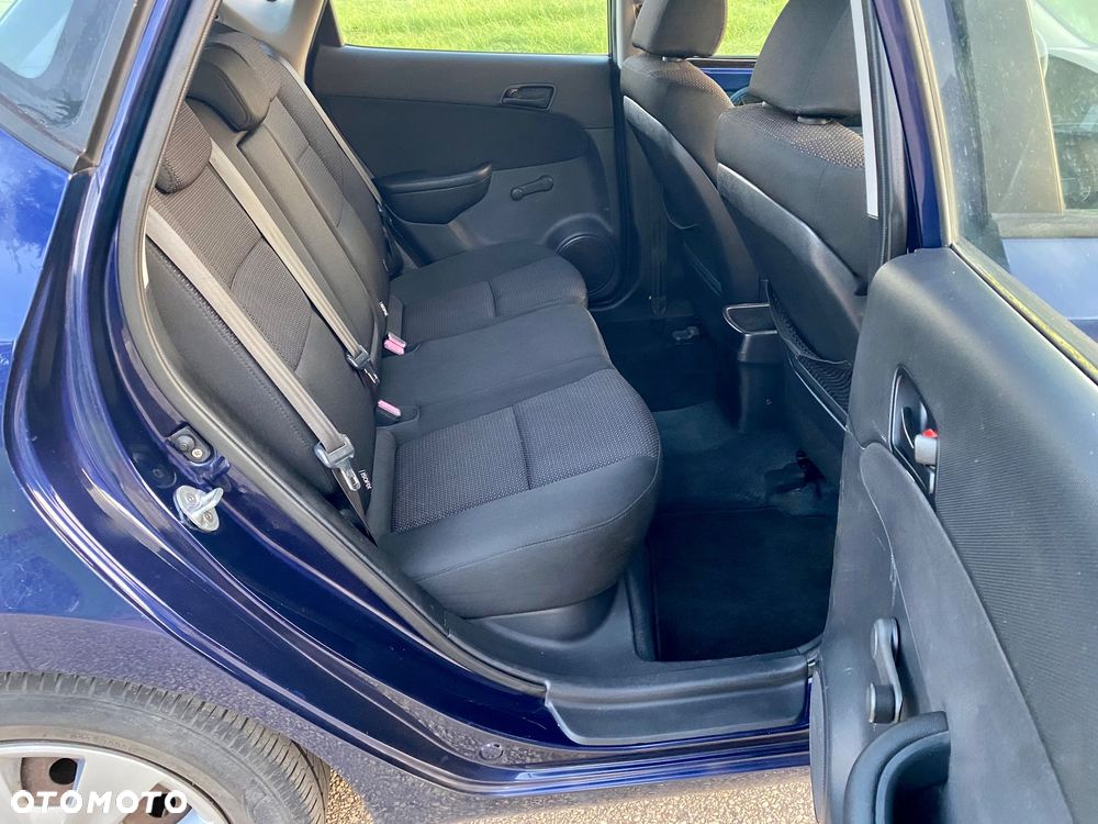 Hyundai i30 1.6 CRDi Comfort - 28