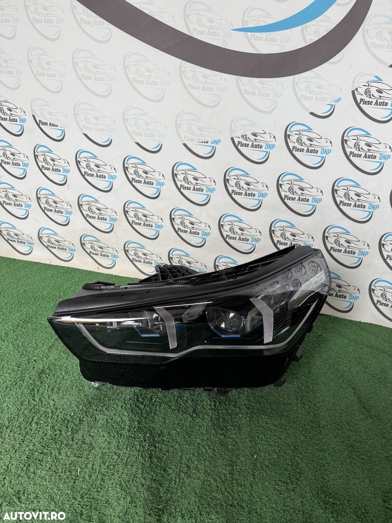 Far stanga Bmw seria 5 G60 G61 full led adaptive - 1