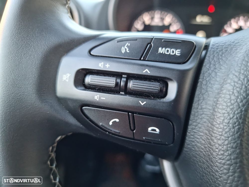Kia Picanto 1.0 CVVT Urban - 24