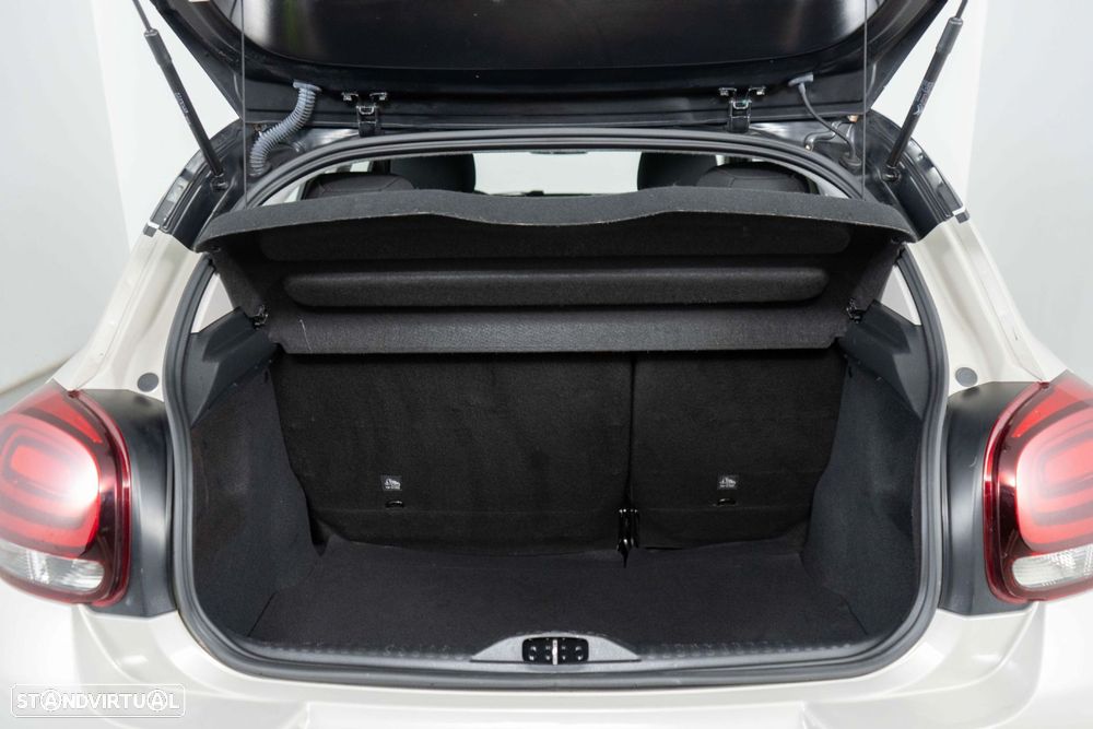 Citroën C3 1.2 PureTech Shine - 12