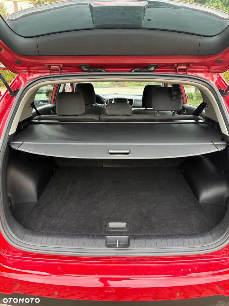 Kia Sportage 1.6 T-GDI AWD VISION - 18