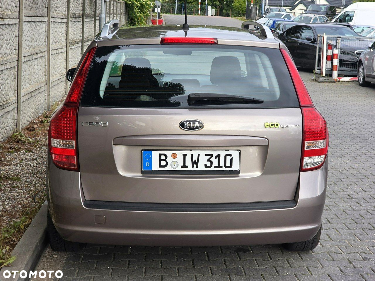 Kia Ceed - 7