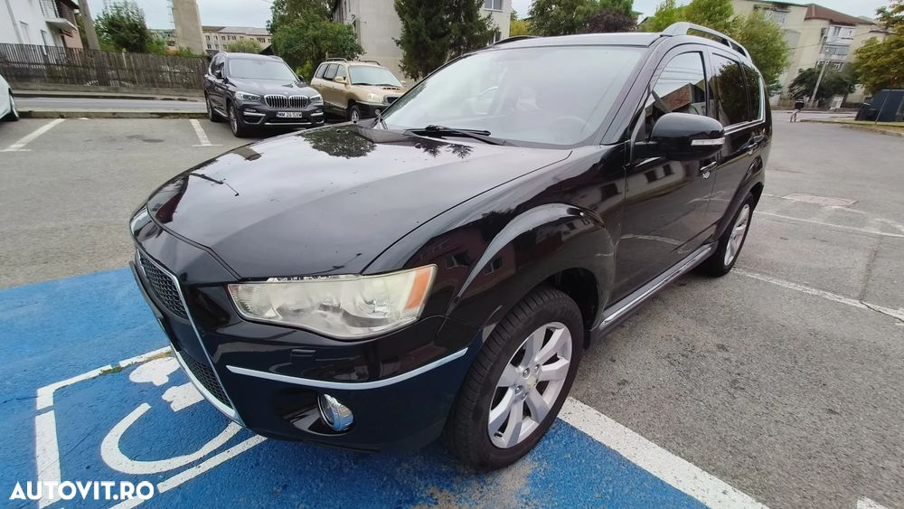 Mitsubishi Outlander 2.2 DI-D 4WD TC-SST Intense+ A06 - 2