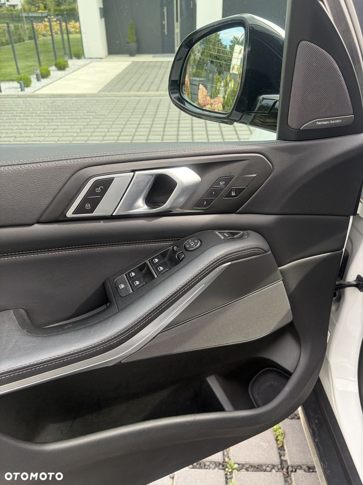 BMW X5 xDrive30d mHEV - 11