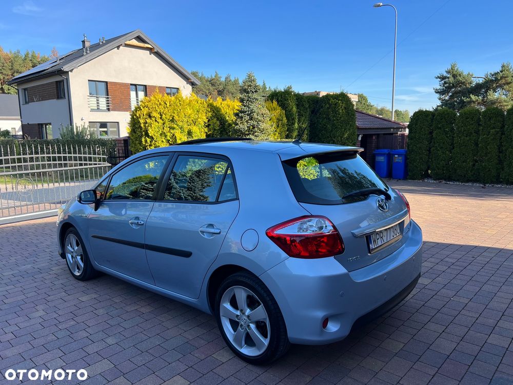 Toyota Auris 1.8 HSD Luna - 4