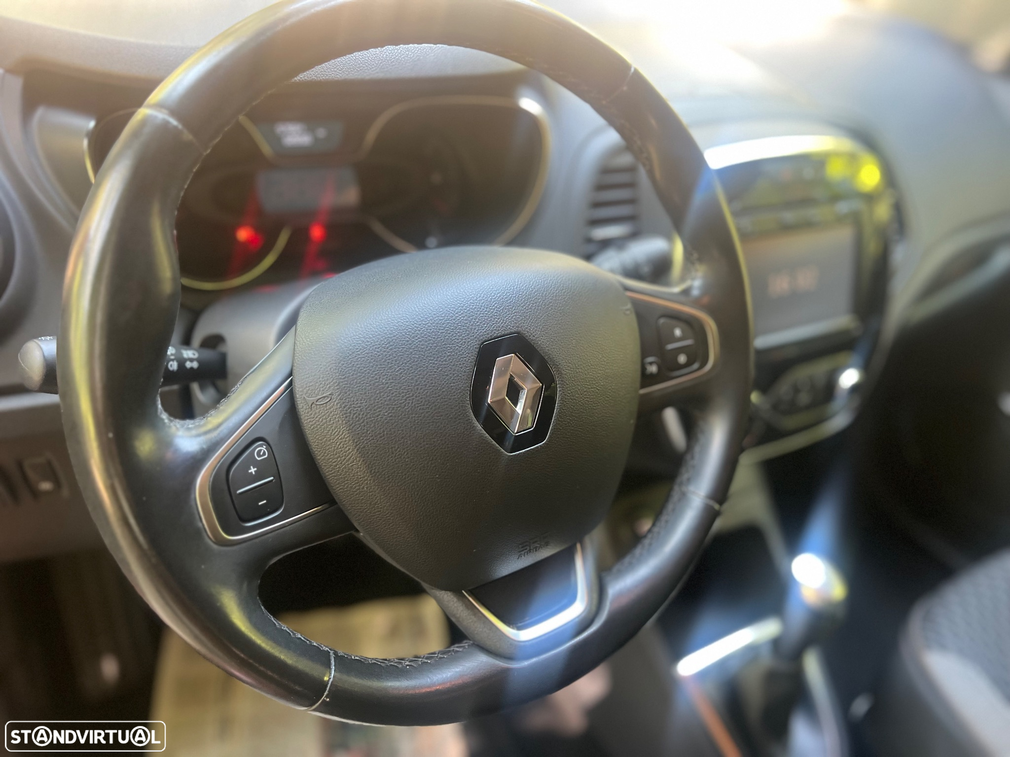Renault Captur 1.5 dCi Exclusive - 15