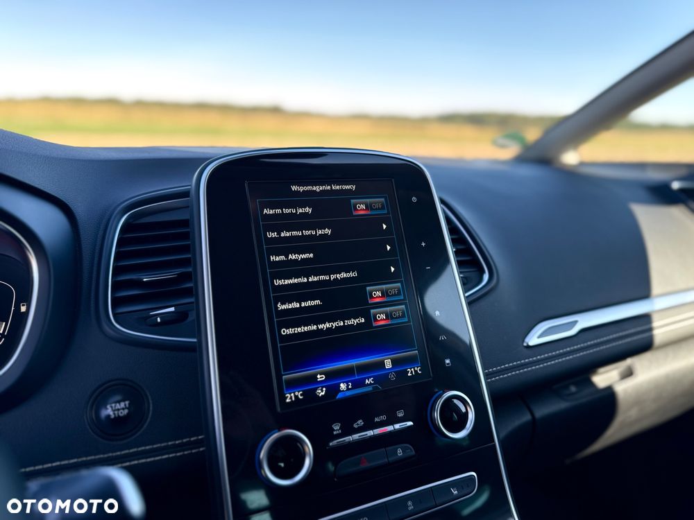 Renault Scenic ENERGY TCe 130 BOSE EDITION - 20