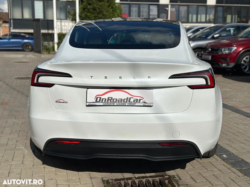 Tesla Model 3 Standard Reichweite Plus Hinterradantrieb - 13