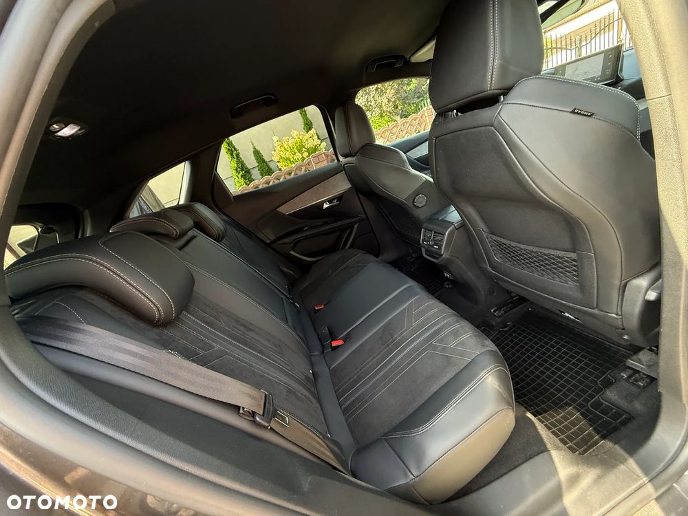 Peugeot 3008 1.5 BlueHDi GT Pack S&S EAT8 - 35