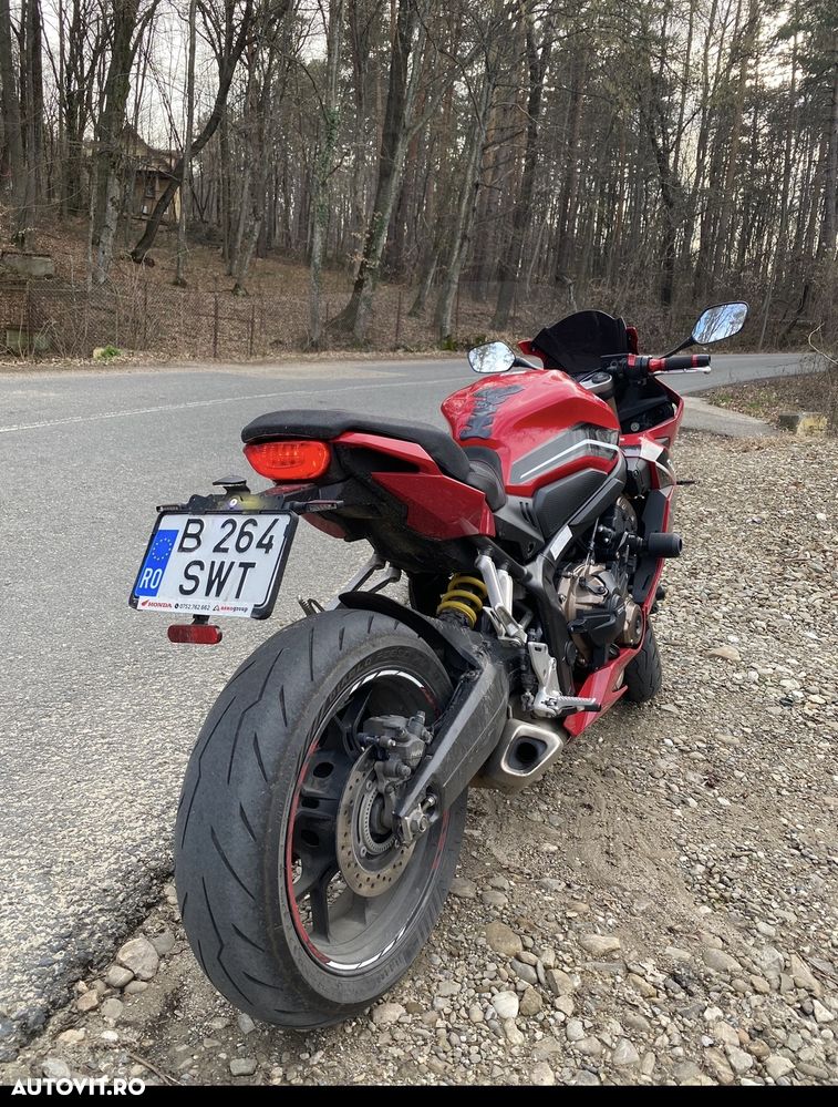 Honda CBR 650R - 5