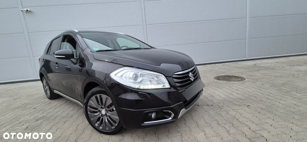 Suzuki SX4 S-Cross 1.6 VVT CVT 4x2 limited - 34