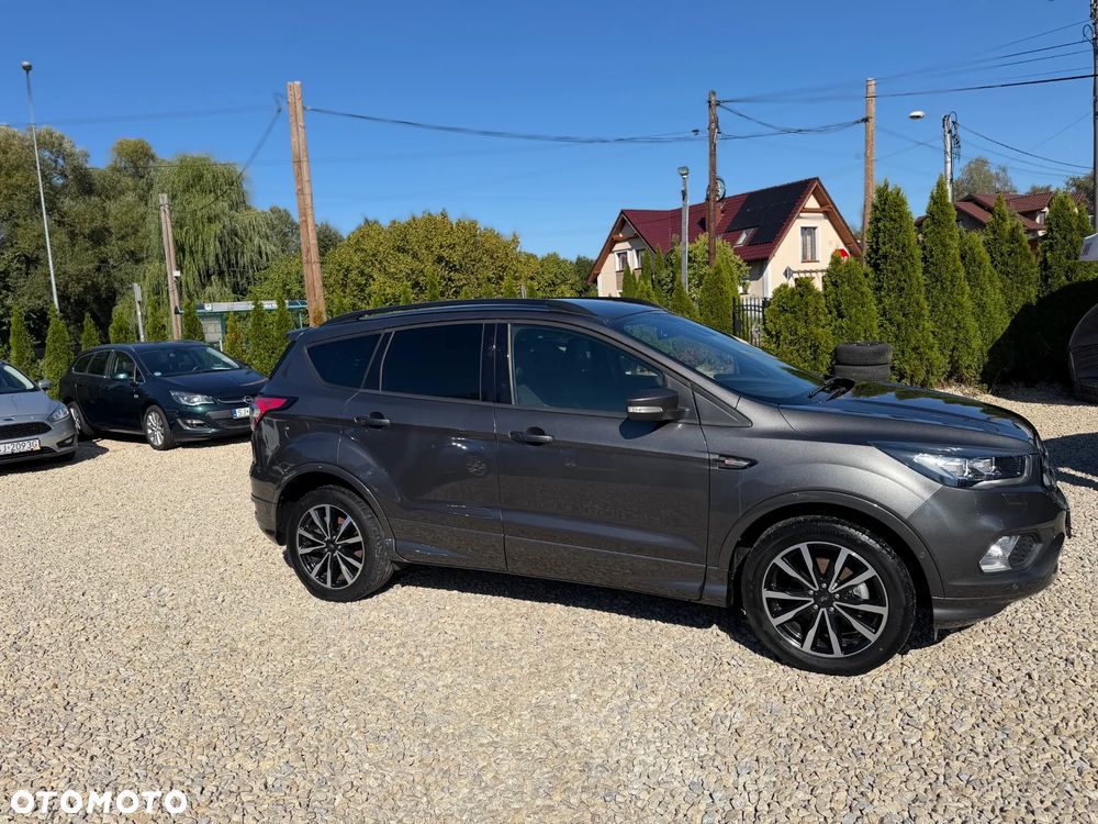 Ford Kuga 1.5 EcoBoost 2x4 ST-Line - 7