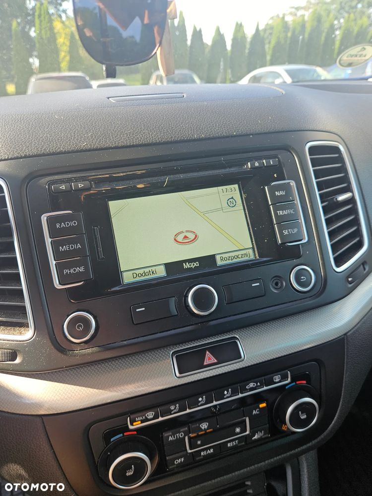 Volkswagen Sharan 2.0 TDI DSG BlueMotion Technology Match - 18