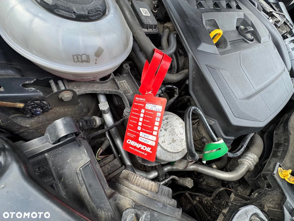 Volkswagen T-Roc - 28