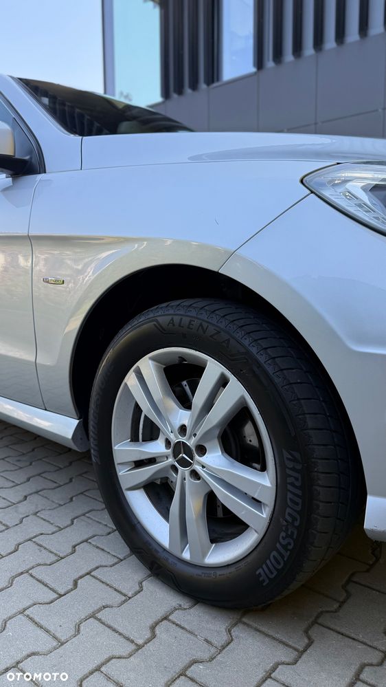 Mercedes-Benz ML - 19