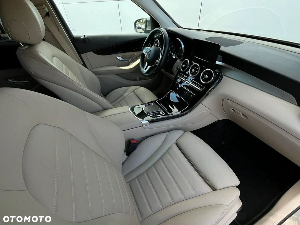 Mercedes-Benz GLC 300 d 4-Matic - 20