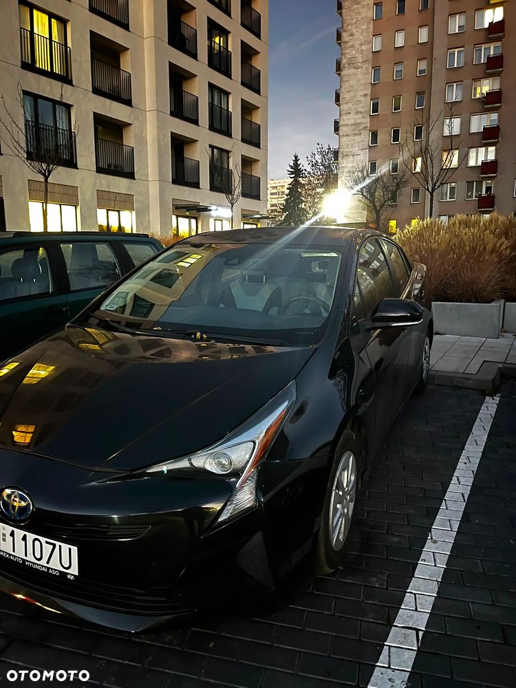 Toyota Prius 1.8 Hybrid Premium - 3