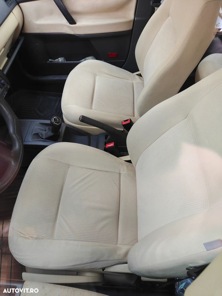 Volkswagen Polo - 10