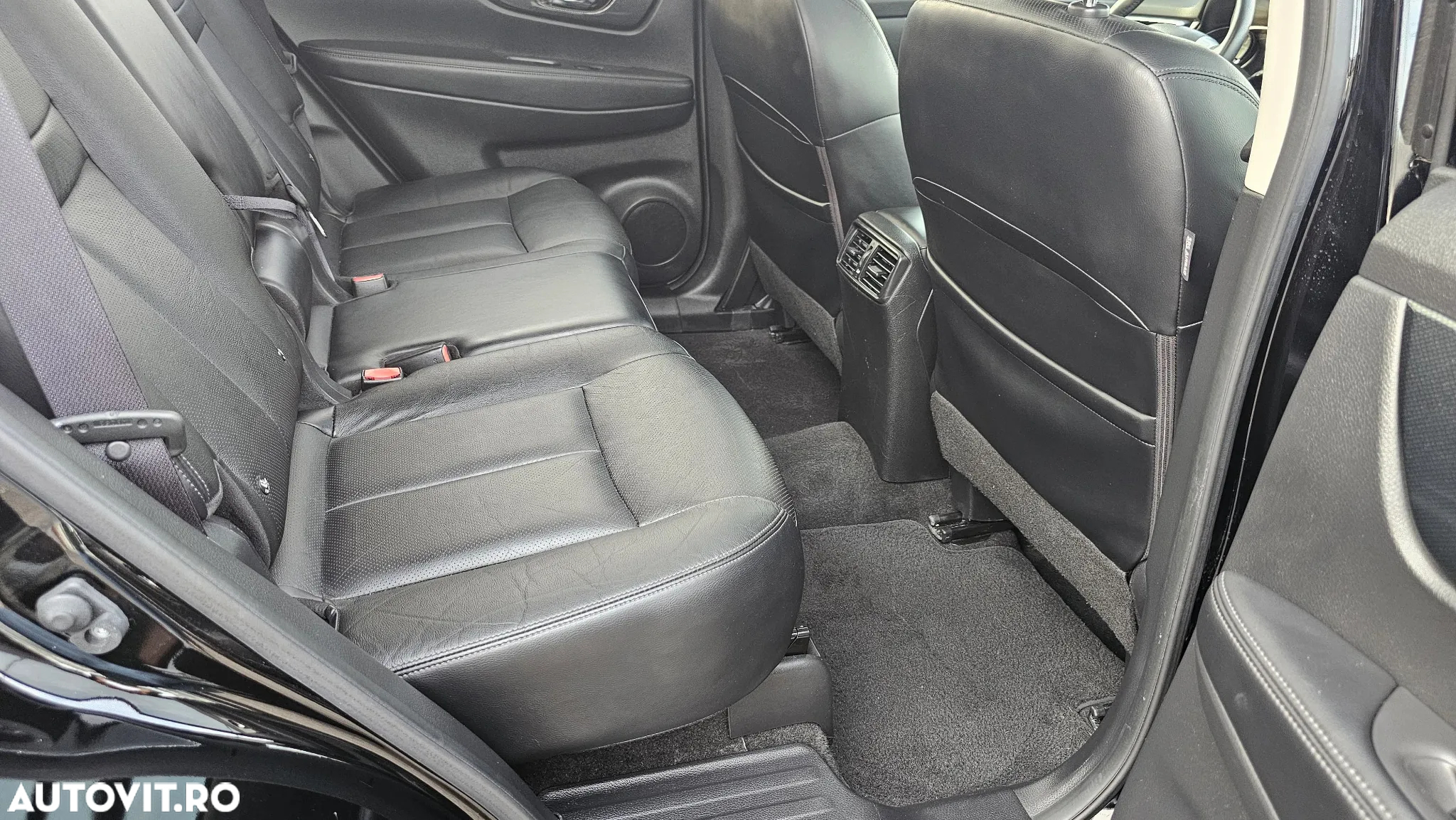 Nissan X-Trail 2.0 dCi ALL-MODE 4x4i Xtronic Tekna - 22