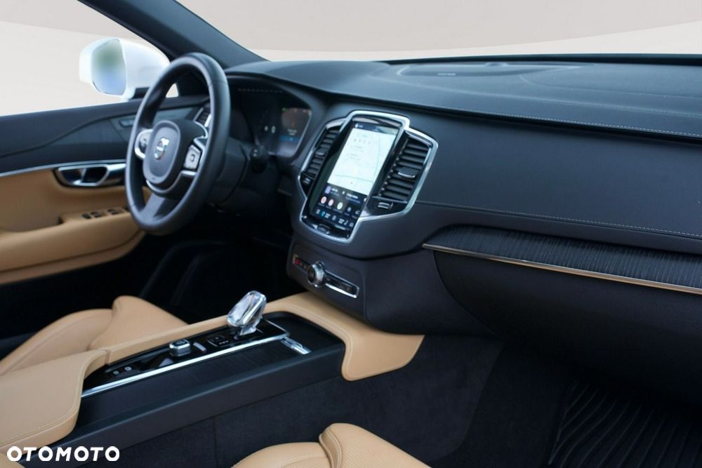 Volvo XC 90 B5 D AWD Plus Bright - 34