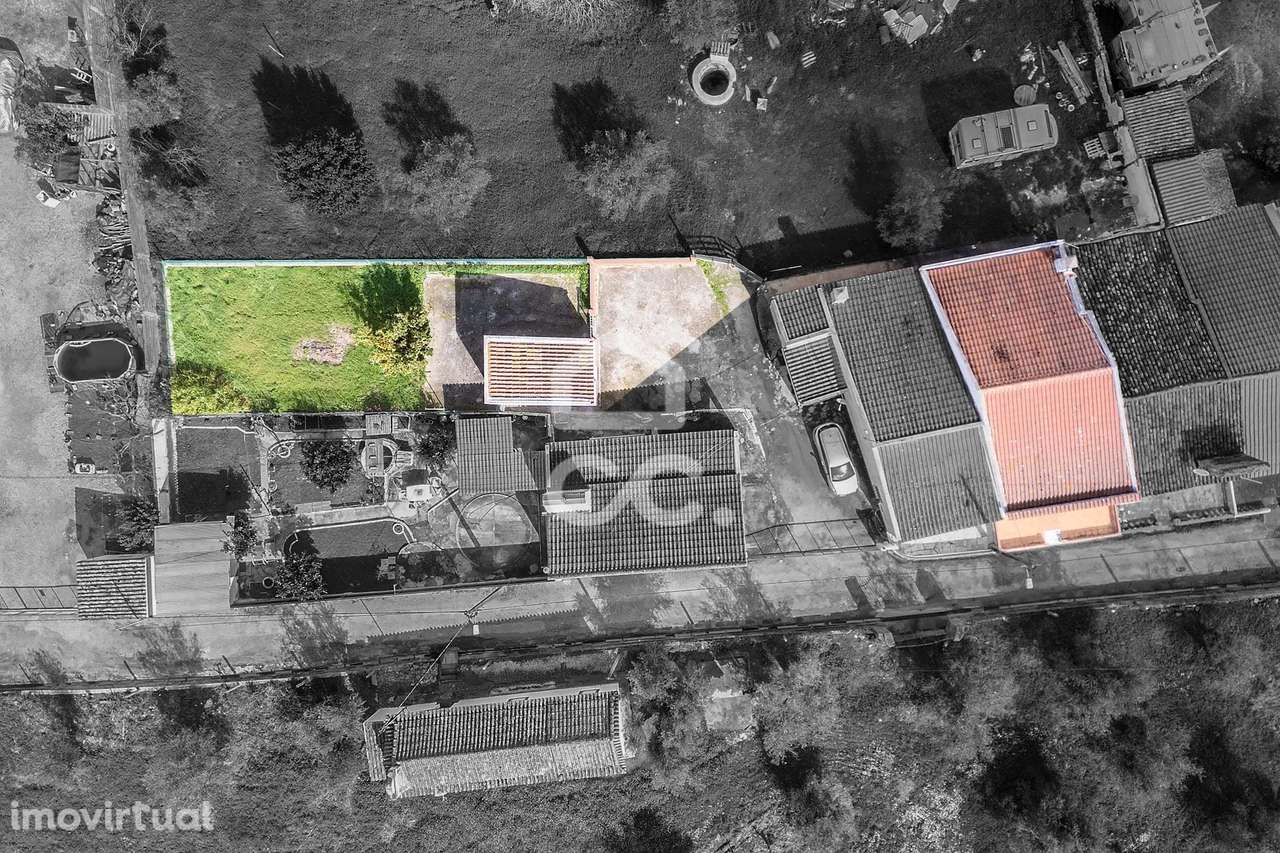 Moradia T2 de Rés do Chão c/ Terreno de 347 m² | S. Miguel de Machede, - Grande imagem: 3/43
