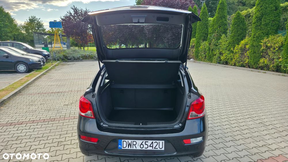 Chevrolet Cruze 1.8 LT - 12